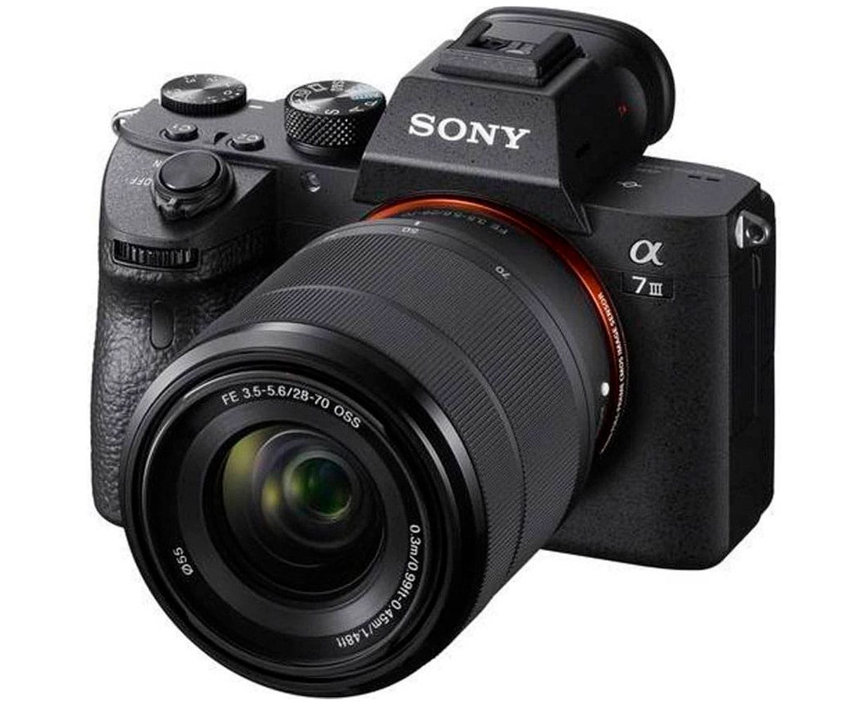 SONY ALPHA 7 III ILCE7M3KB CAMARA REFLEX CON OBJETIVO SEL2870 DE 24.2MP, WIFI Y NFC